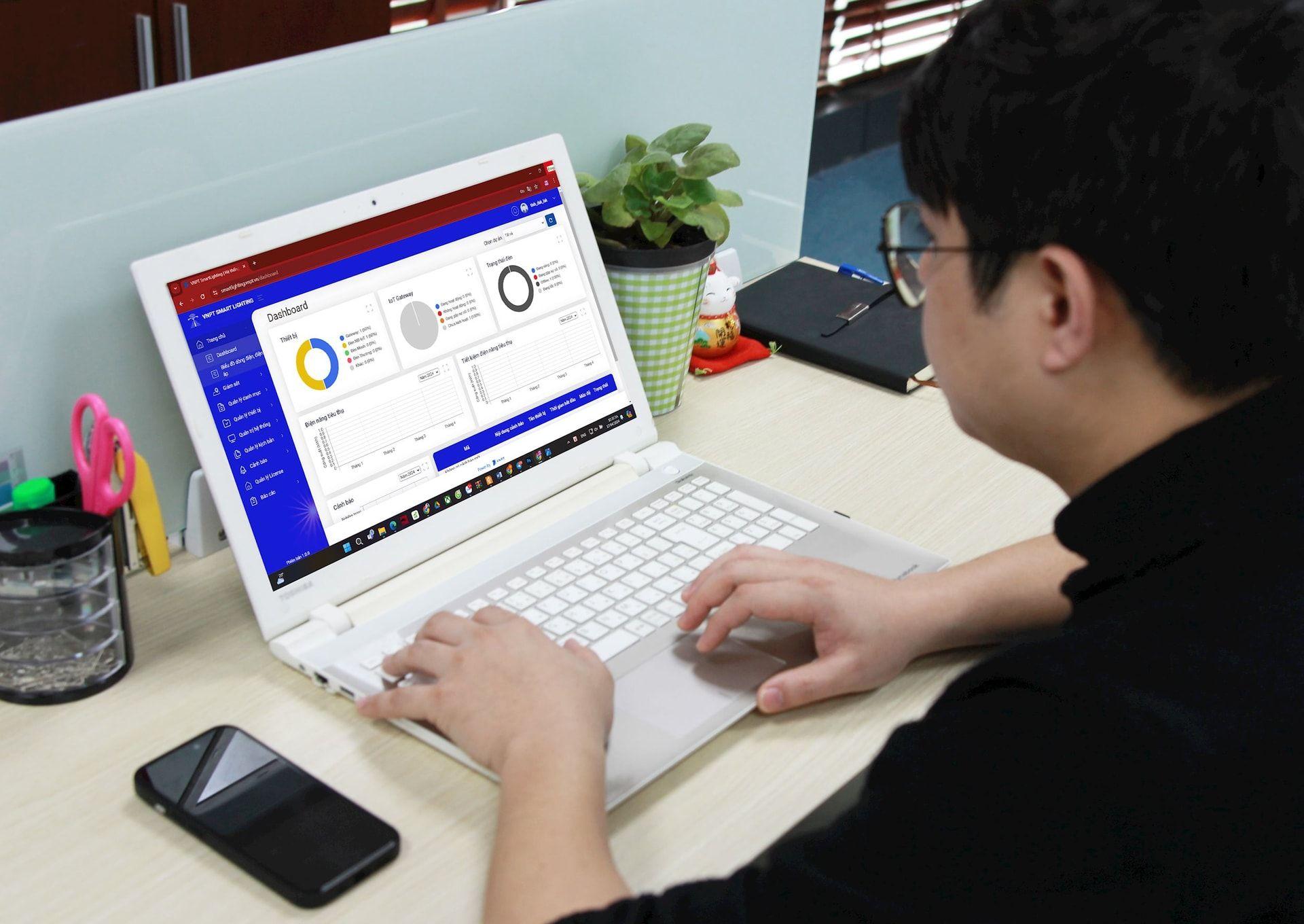 Hưởng ứng ngày trái đất 2024 – Tiết kiệm năng lượng với VNPT Smart Lighting